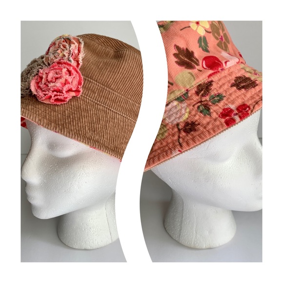 Girls Reversible Bucket Hat by Osh Kosh - Picture 1 of 13